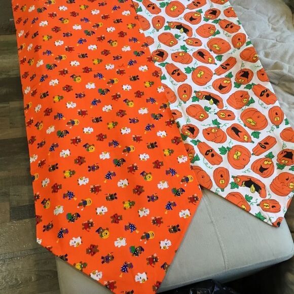 NWT. Hand Crafted Halloween Runners Set of 2 - Picture 6 of 9